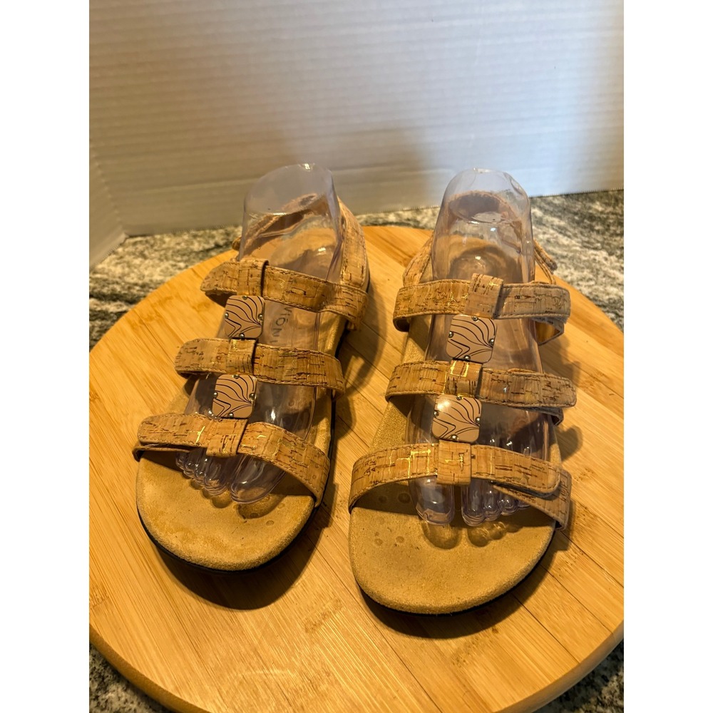 Vionic Amber Cork Adjustable Strappy Sandals Tan‎ Gold Hardware Womens